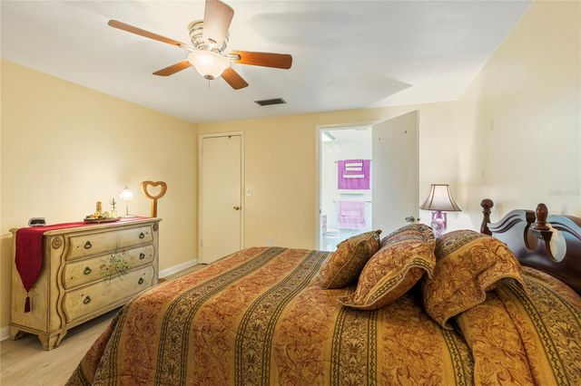 3228 ROCK VALLEY DRIVE, Holiday, FL 34691