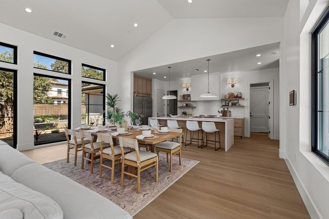 5556 Fetz Ln, Fair Oaks, CA 95628