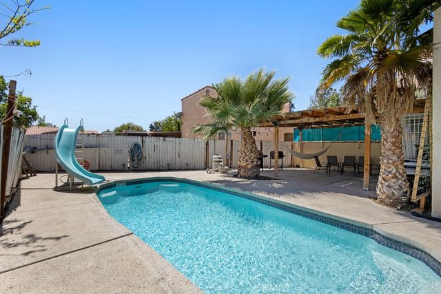 12369 Quanah Court, Victorville, CA 92395