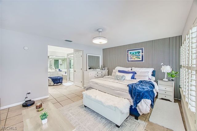 5500 Harbour Castle DR, Fort Myers, FL 33907