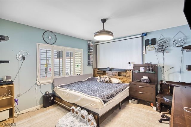 5500 Harbour Castle DR, Fort Myers, FL 33907