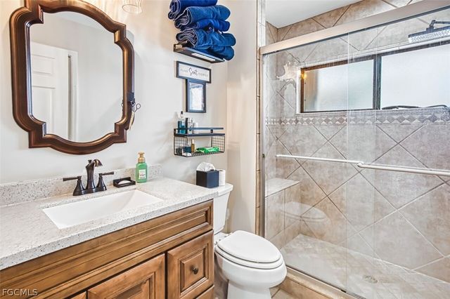 5500 Harbour Castle DR, Fort Myers, FL 33907