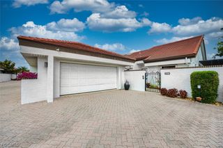5500 Harbour Castle DR, Fort Myers, FL 33907