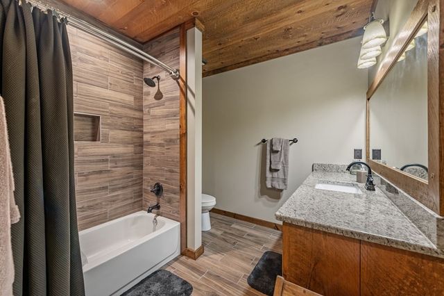 115 Brighton Way, Mineral Bluff, GA 30559