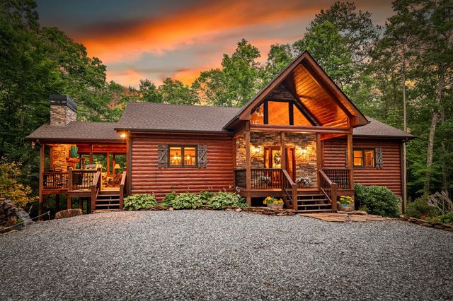 115 Brighton Way, Mineral Bluff, GA 30559