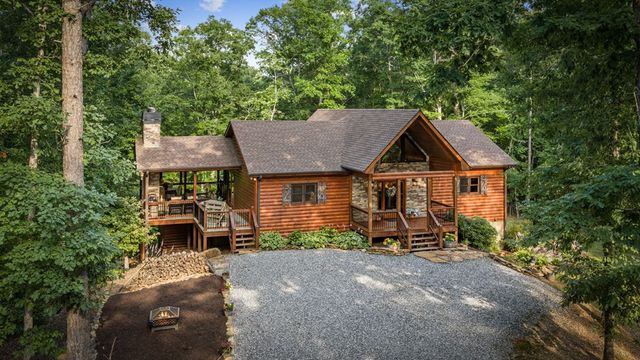 115 Brighton Way, Mineral Bluff, GA 30559