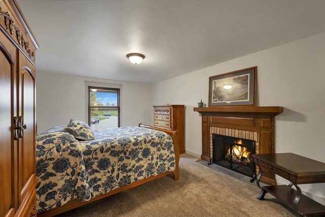 615 MALLARD COURT, De Pere, WI 54115