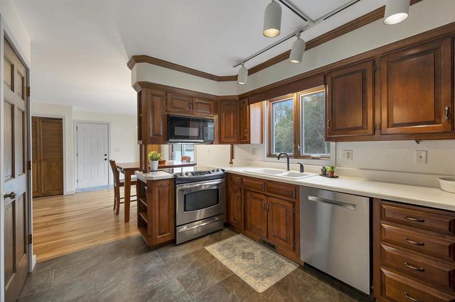 615 MALLARD COURT, De Pere, WI 54115