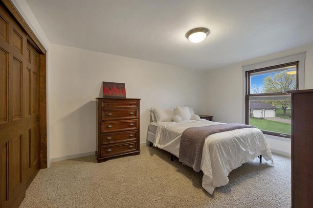 615 MALLARD COURT, De Pere, WI 54115