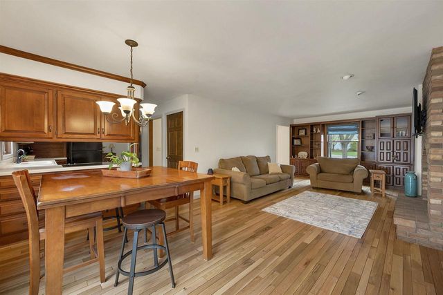 615 MALLARD COURT, De Pere, WI 54115