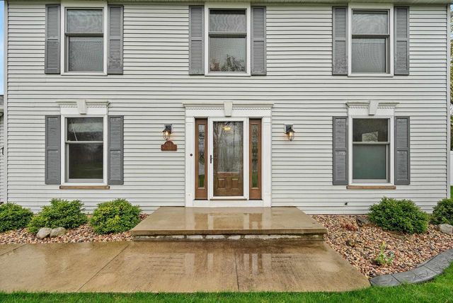 615 MALLARD COURT, De Pere, WI 54115