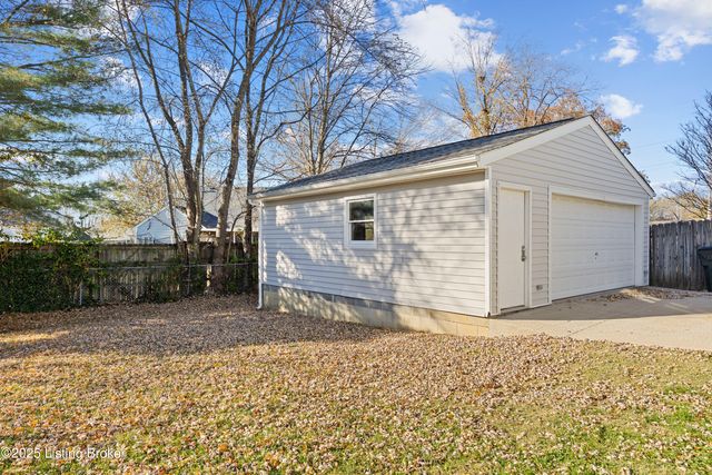 9306 Villa Fair Ct, Louisville, KY 40291