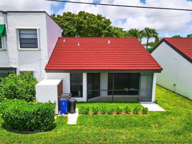 275 NW 36th Ave 275, Deerfield Beach, FL 33442