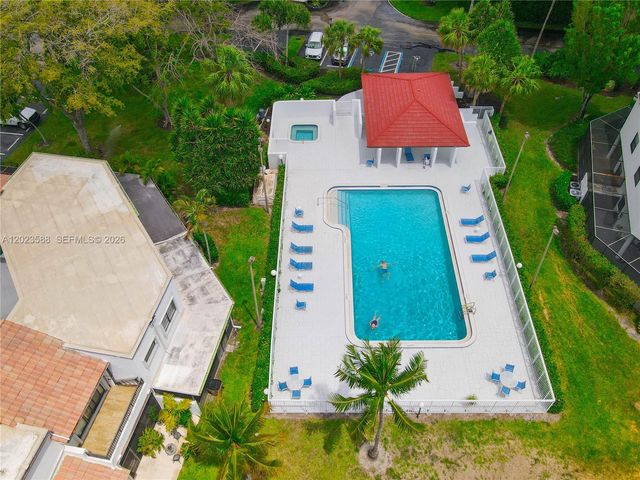 275 NW 36th Ave 275, Deerfield Beach, FL 33442