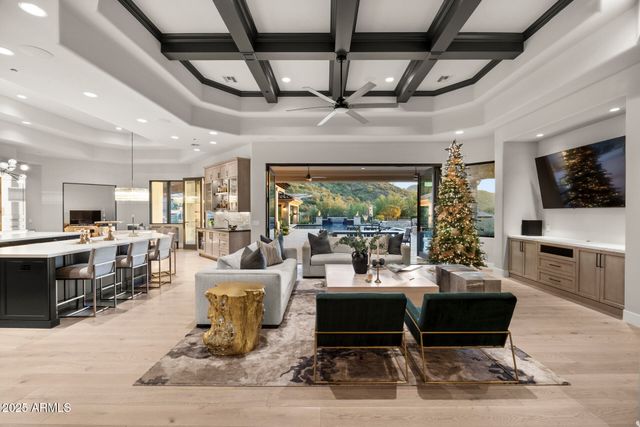 14235 E KALIL Drive, Scottsdale, AZ 85259