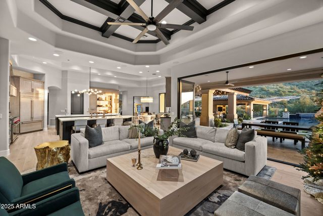 14235 E KALIL Drive, Scottsdale, AZ 85259