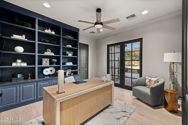 14235 E KALIL Drive, Scottsdale, AZ 85259