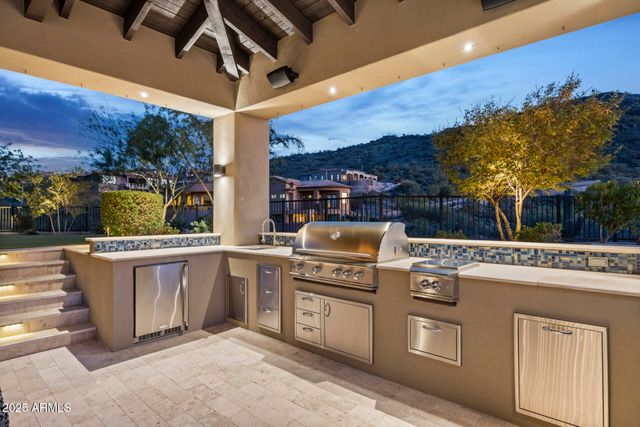 14235 E KALIL Drive, Scottsdale, AZ 85259