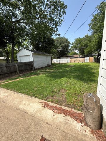 1607 Mcadams Avenue, Dallas, TX 75224