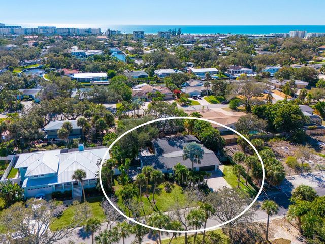 1002 GLEBE LANE, Sarasota, FL 34242