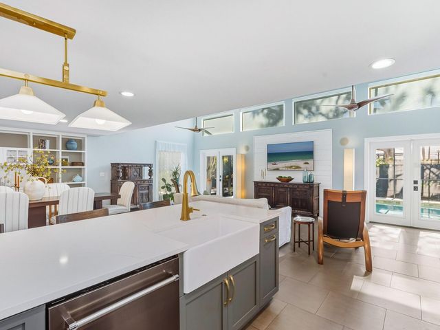 1002 GLEBE LANE, Sarasota, FL 34242