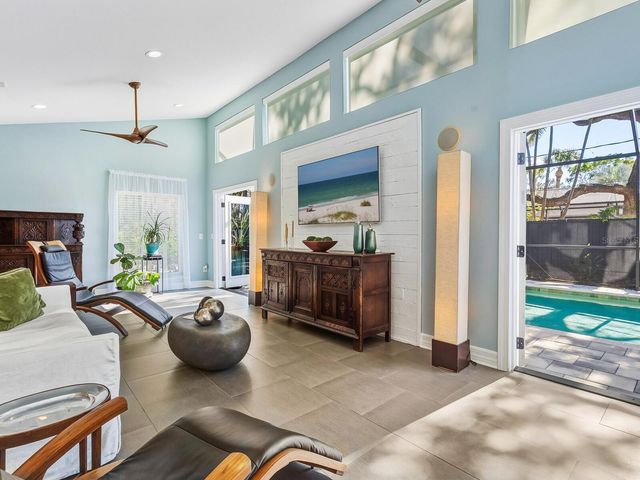 1002 GLEBE LANE, Sarasota, FL 34242