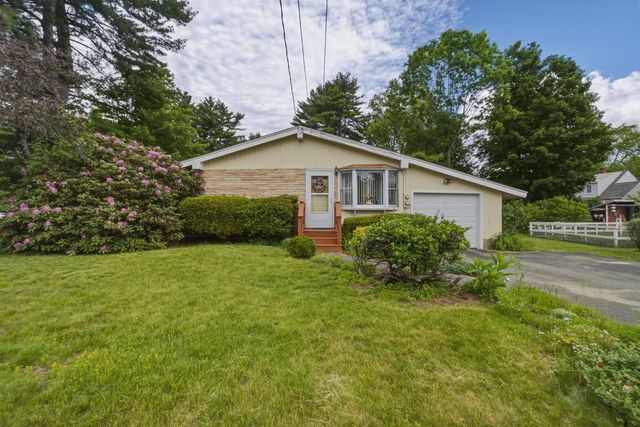 9 Sylvan Way, Swanzey, NH 03431
