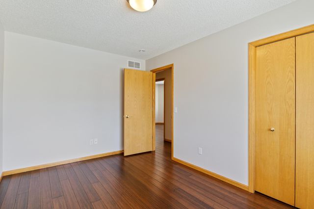 20084 Cabrilla Way, Farmington, MN 55024