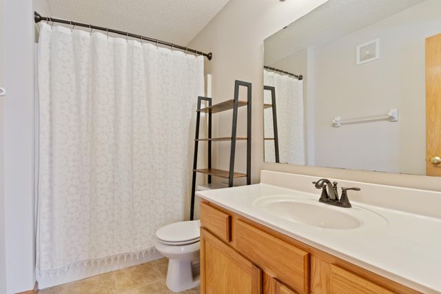 20084 Cabrilla Way, Farmington, MN 55024