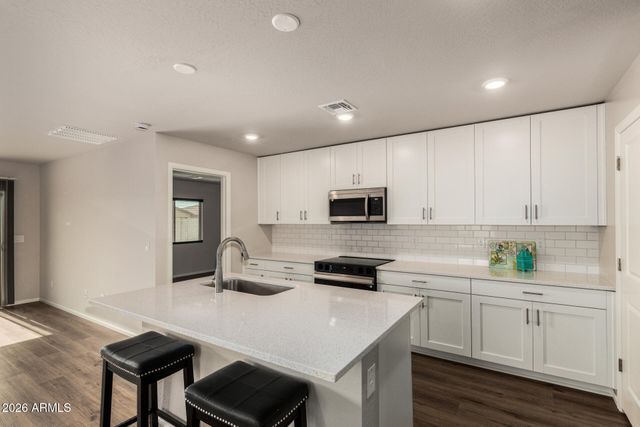 1305 W INCA Drive, Coolidge, AZ 85128