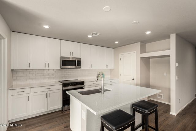 1305 W INCA Drive, Coolidge, AZ 85128