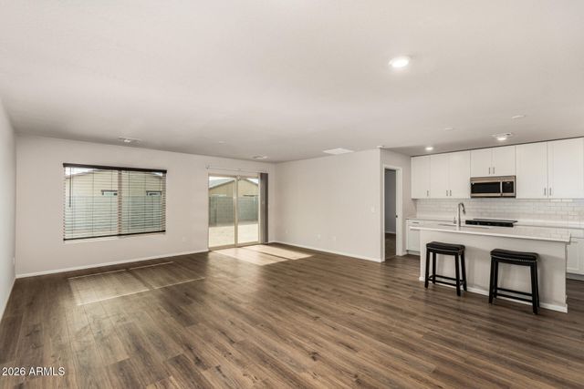 1305 W INCA Drive, Coolidge, AZ 85128