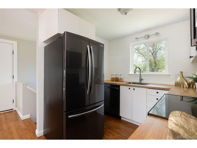 8370 Quivira Dr, Denver, CO 80229
