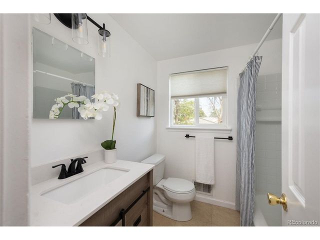 8370 Quivira Dr, Denver, CO 80229