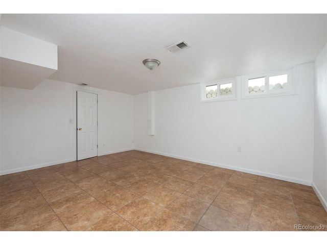 8370 Quivira Dr, Denver, CO 80229
