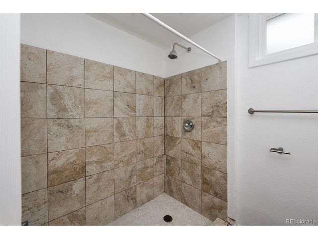 8370 Quivira Dr, Denver, CO 80229