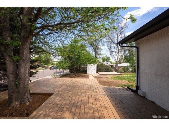 8370 Quivira Dr, Denver, CO 80229