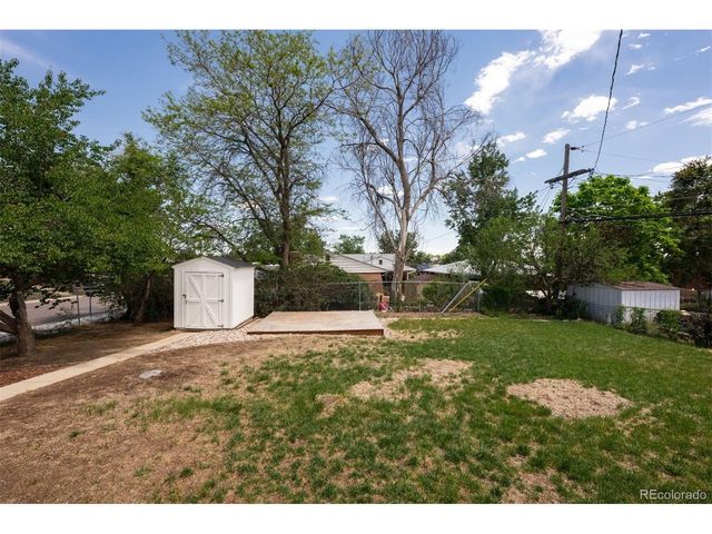 8370 Quivira Dr, Denver, CO 80229
