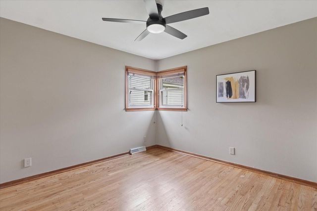 5224 Rita DRIVE, Milwaukee, WI 53219