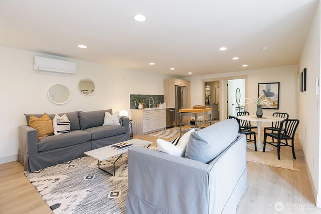 3007 S Dakota Street, Seattle, WA 98108