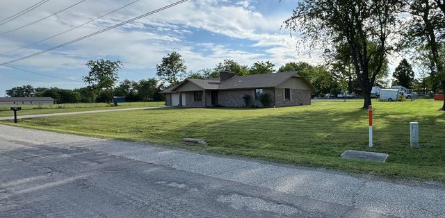 28190 S 630 Road, Grove, OK 74344