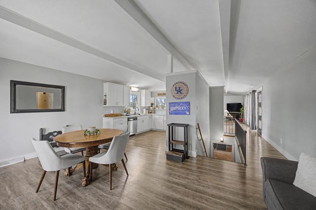 1209 Paula Drive, Richmond, KY 40475