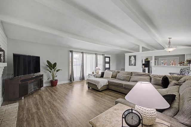 1209 Paula Drive, Richmond, KY 40475