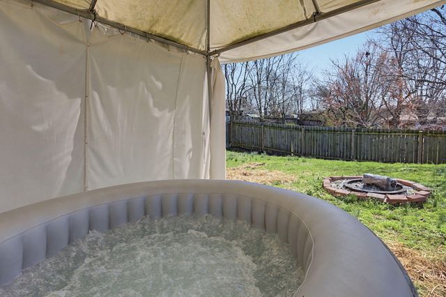 1209 Paula Drive, Richmond, KY 40475