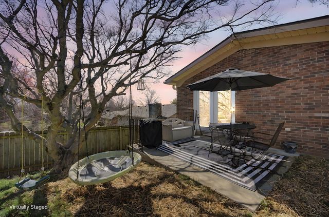 1209 Paula Drive, Richmond, KY 40475