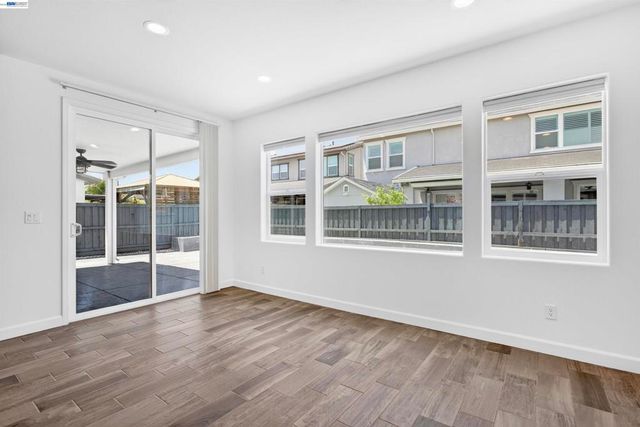 2609 Aurora Astorga Dr, Tracy, CA 95376
