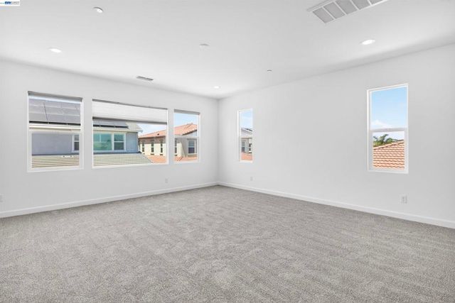 2609 Aurora Astorga Dr, Tracy, CA 95376
