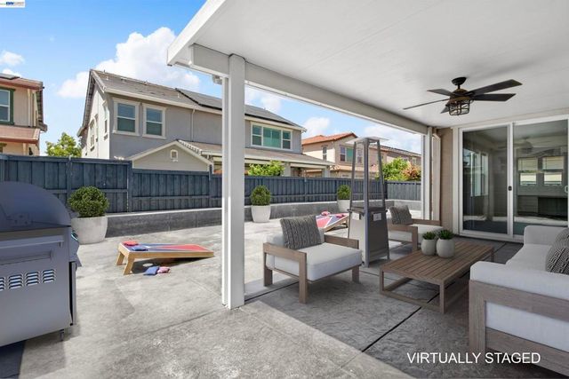 2609 Aurora Astorga Dr, Tracy, CA 95376