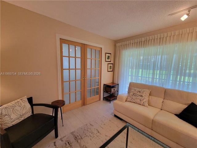 3774 Inverrary Boulevard 103P, Lauderhill, FL 33319
