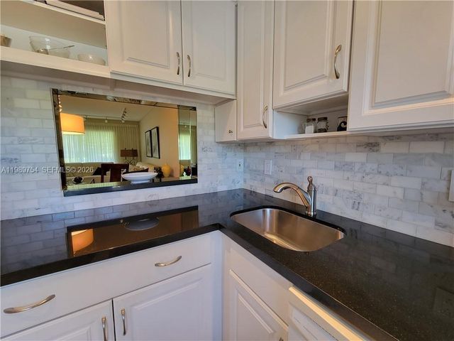3774 Inverrary Boulevard 103P, Lauderhill, FL 33319